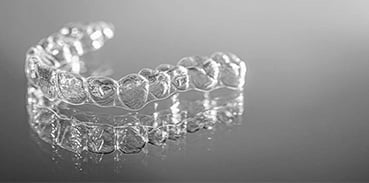 Clear Aligners Button